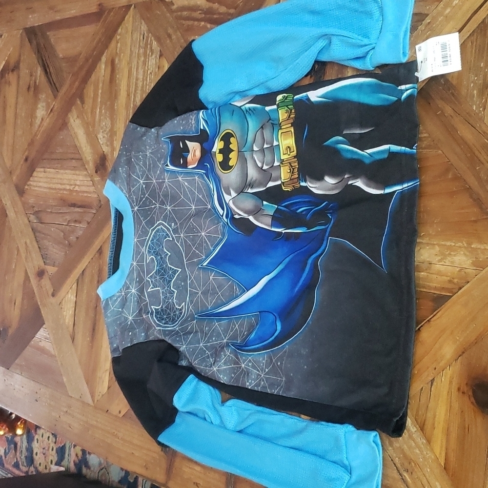BATMAN Long Sleeve Top